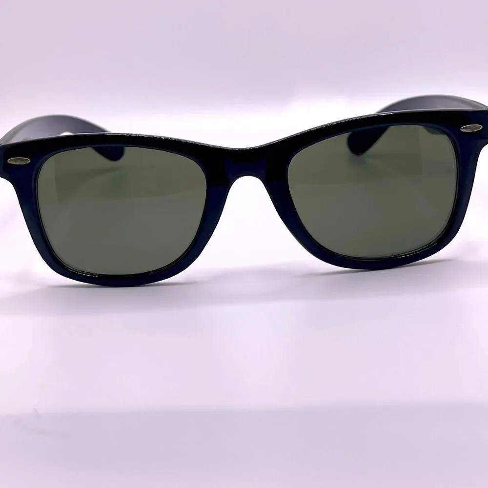 Black Wayfarer Silhouette Sunglasses with Green Lenses Unisex